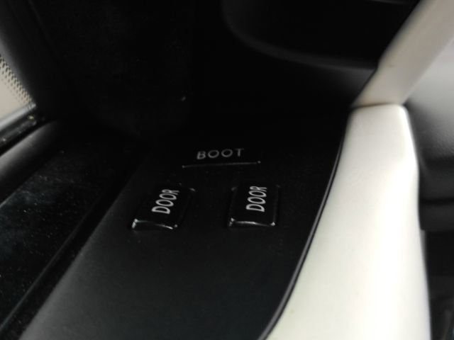 Used 2014 Rolls-Royce Wraith image 60