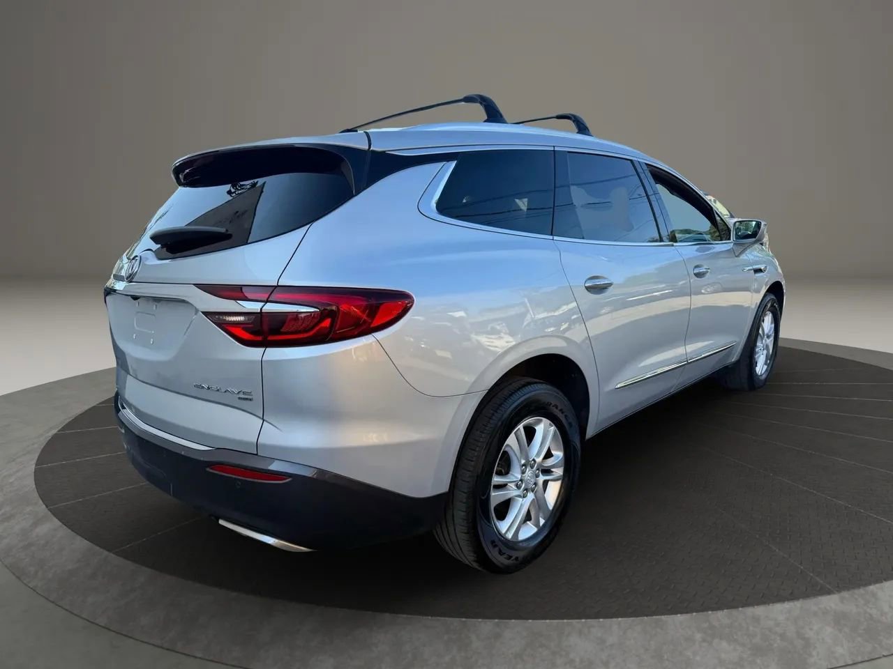 Used 2019 Buick Enclave Premium image 5