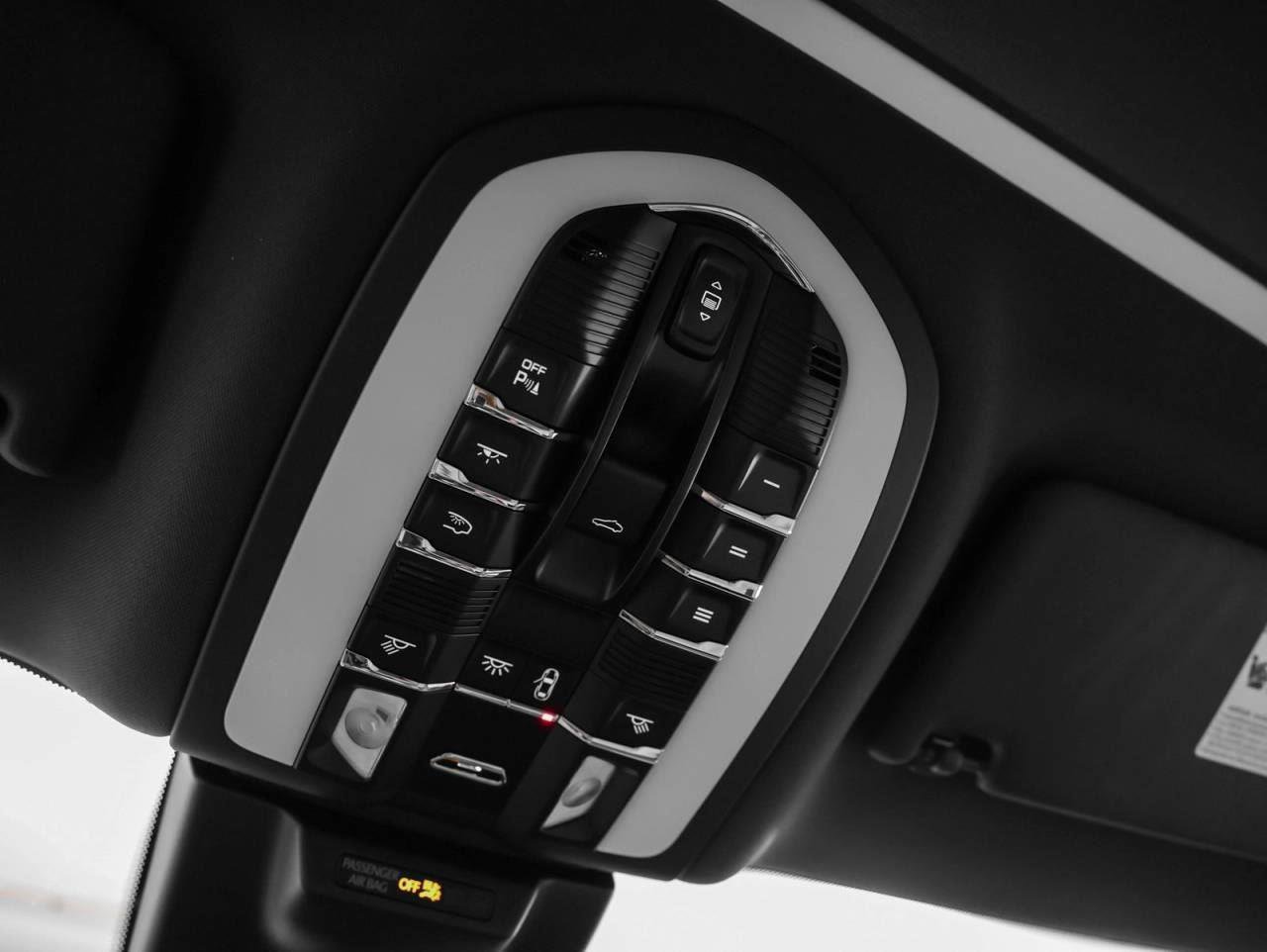 New 2025 Porsche Macan image 31