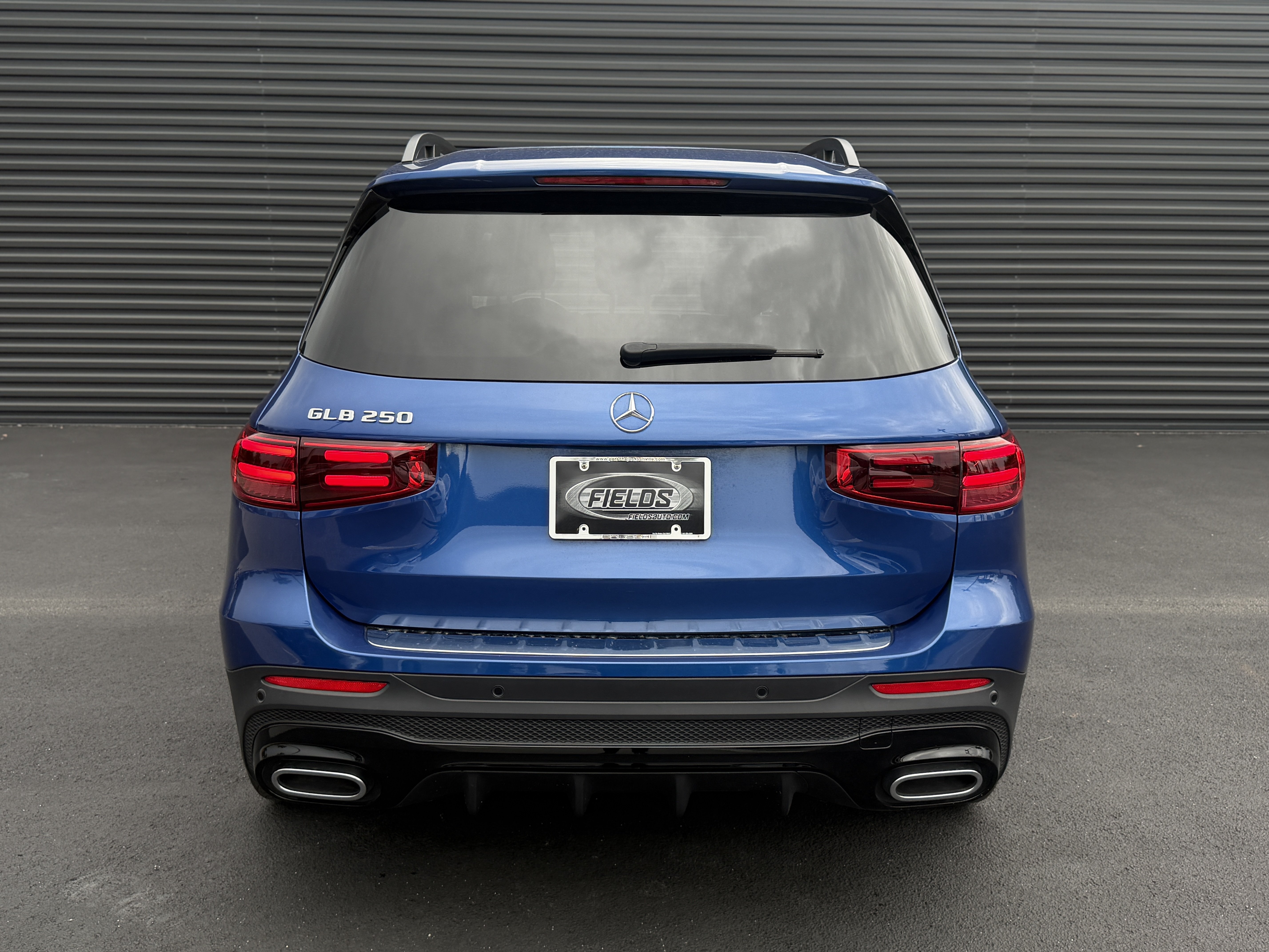 Used 2024 Mercedes-Benz GLB 250 image 10