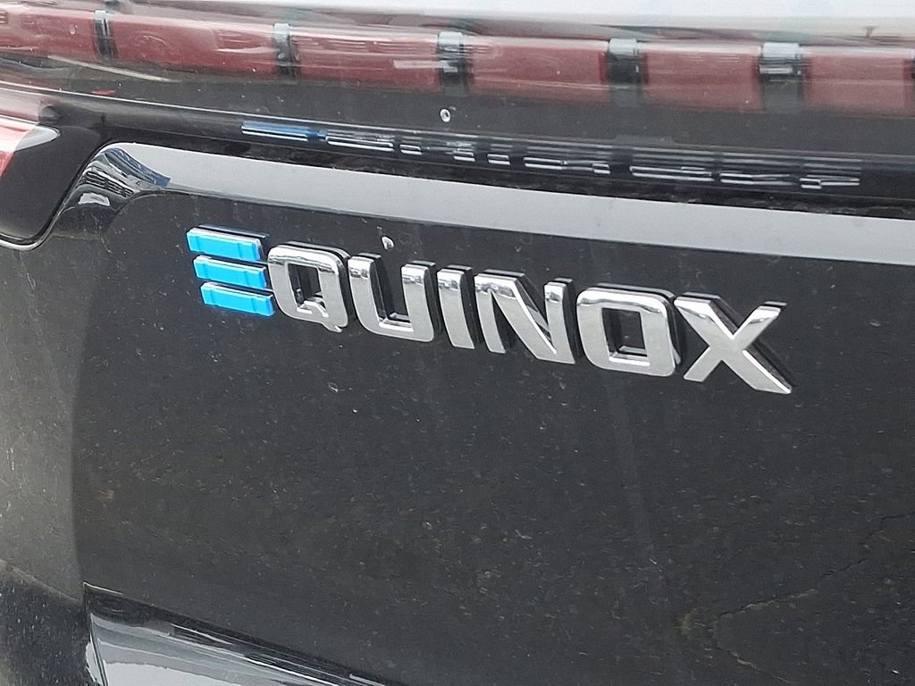 New 2026 Chevrolet Equinox EV LT image 11