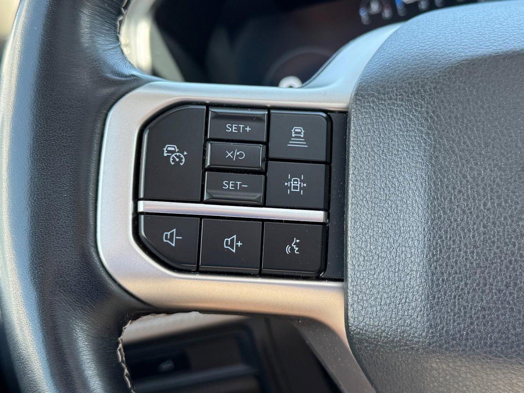 Used 2023 Ford Expedition Limited AWD/4WD image 21