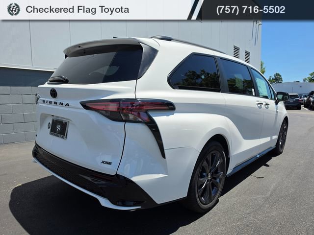 New 2026 Toyota Sienna XSE FWD image 3