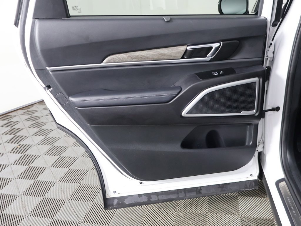 Used 2020 Kia Telluride EX w/ EX Premium Package image 30