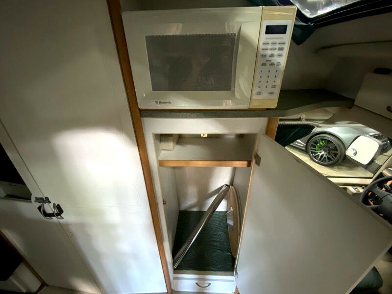 Used 2003 Chevrolet Express 3500 Extended image 26