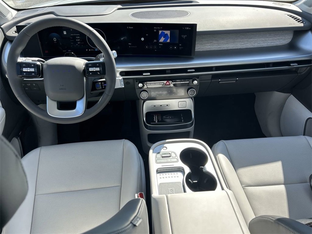 New 2026 Hyundai Ioniq 9 Limited image 3