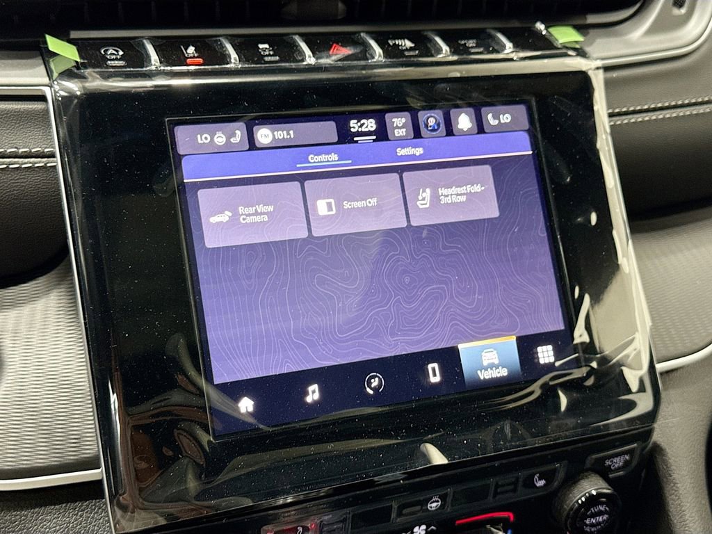 New 2025 Jeep Grand Cherokee L Laredo w/ Luxury Tech Group I image 42