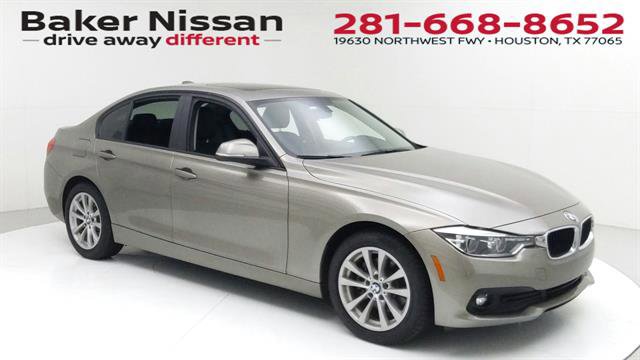 Used 2018 BMW 320i Sedan w/ Convenience Package