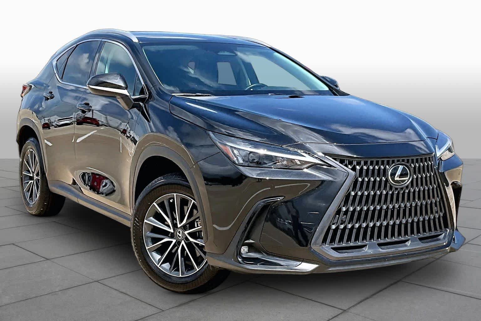 Certified 2025 Lexus NX 250 FWD w/ Premium Package image 3