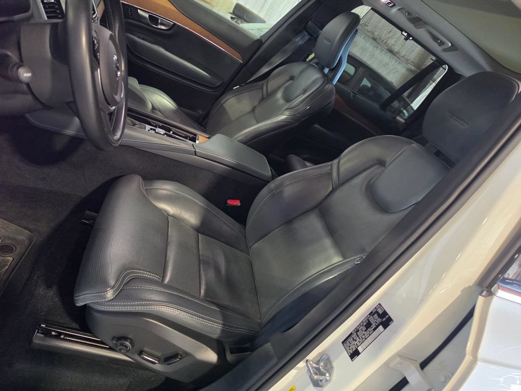 Used 2020 Volvo XC90 T6 Inscription AWD/4WD image 6