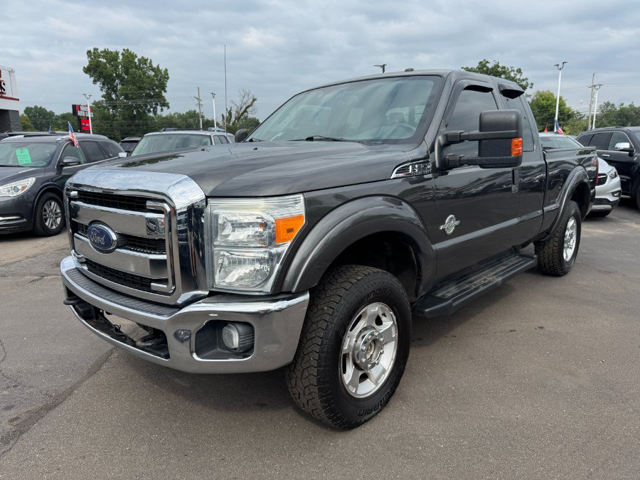 Used 2016 Ford F250 XLT w/ Camper Package AWD/4WD image 1