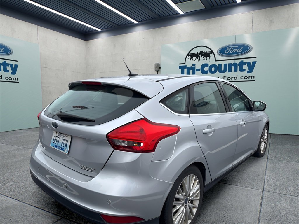 Used 2015 Ford Focus Titanium image 3