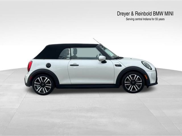 Certified 2023 MINI Cooper S w/ Signature Upholstery Package image 2
