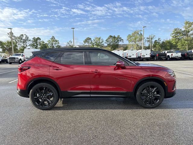 Used 2022 Chevrolet Blazer RS w/ Enhanced Convenience Package image 2