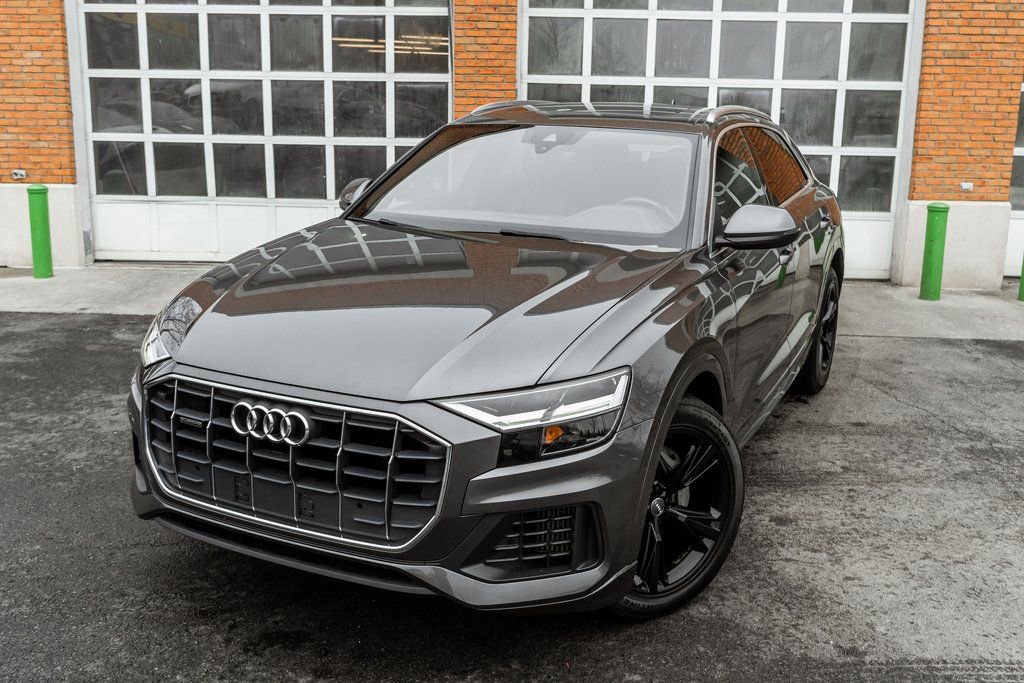 Used 2019 Audi Q8 Premium image 2