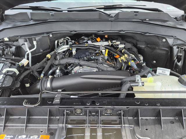 Certified 2025 Ford Explorer Active w/ Active Comfort Package RWD image 22