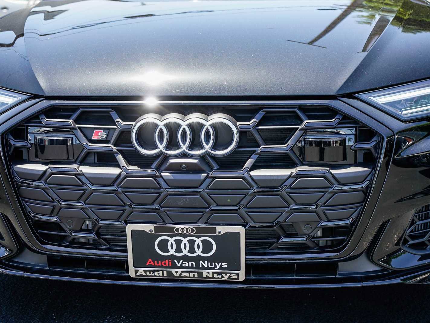 New 2025 Audi S6 Premium Plus AWD/4WD image 8