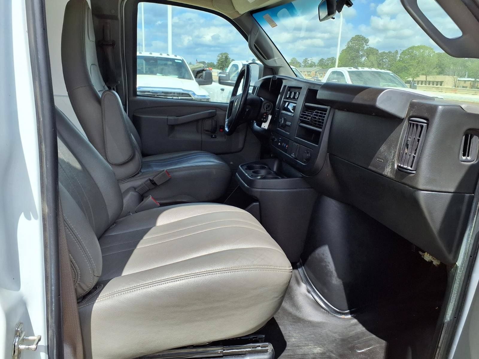 Used 2023 Chevrolet Express 2500 Extended w/ Driver Convenience Package RWD image 19