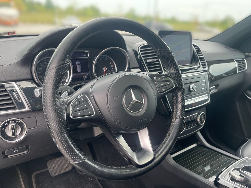 Used 2018 Mercedes-Benz GLS 550 4MATIC image 19