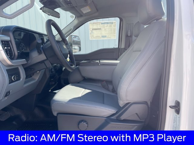 New 2026 Ford F550 4x4 Regular Cab Super Duty image 9