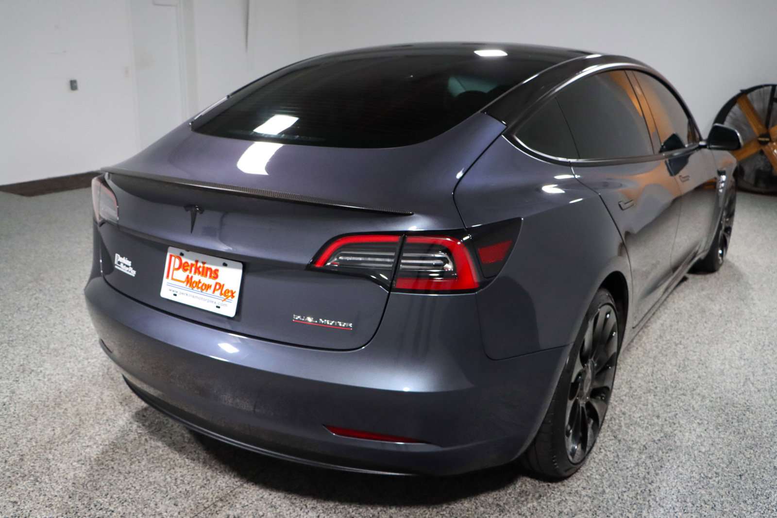 Used 2023 Tesla Model 3 Performance image 7