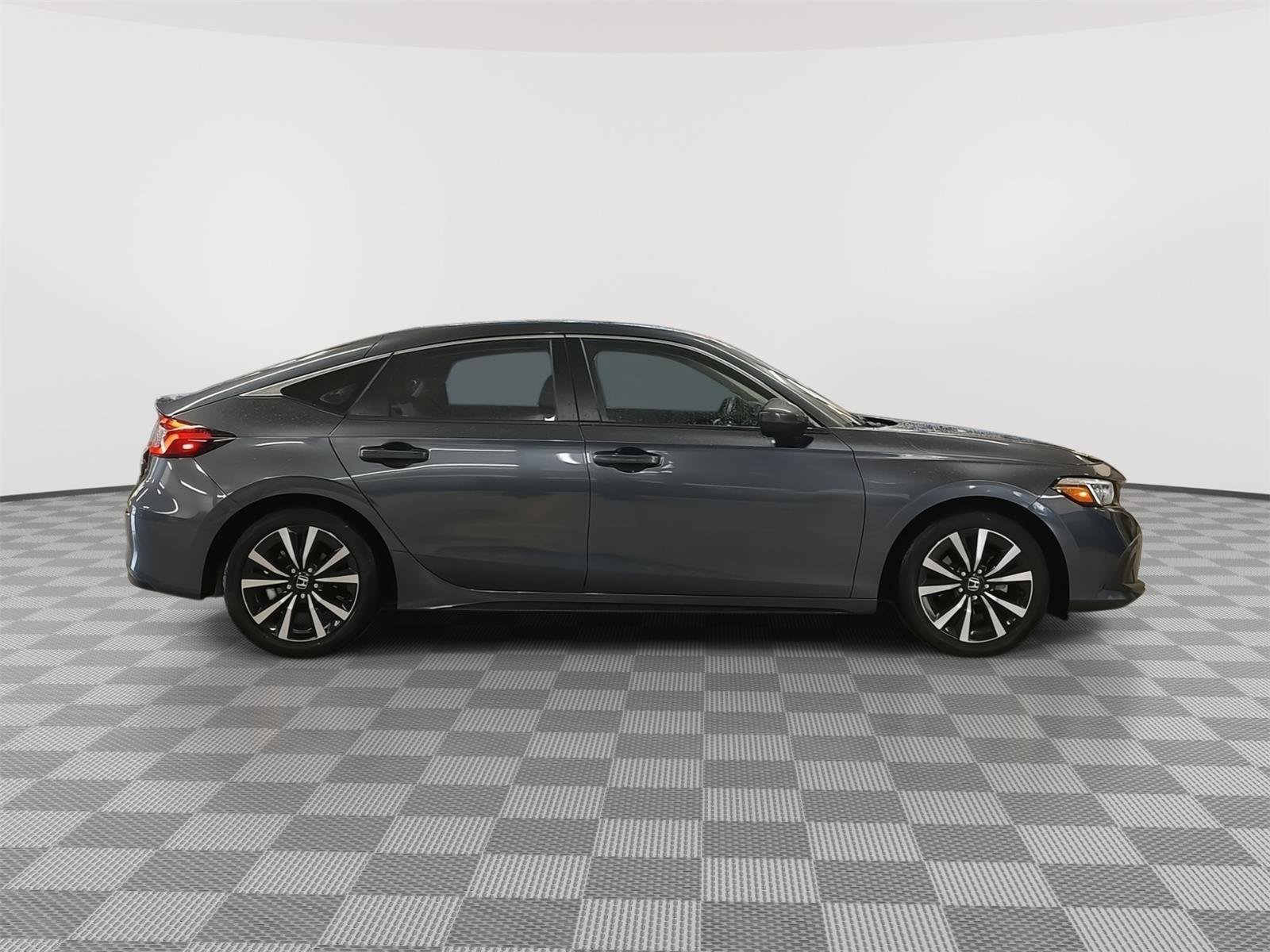 Certified 2024 Honda Civic EX-L image 28