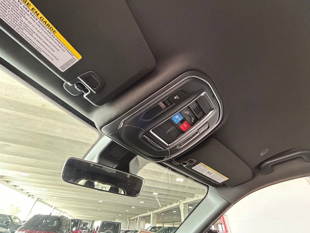 Used 2025 Jeep Grand Cherokee L Laredo image 48