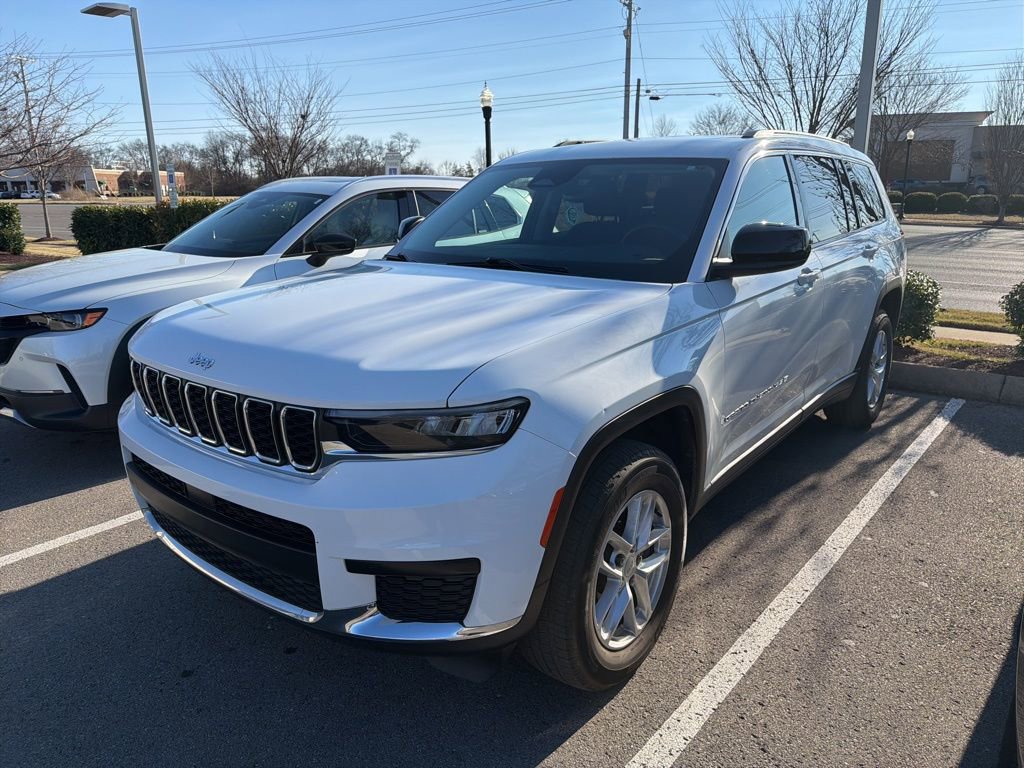 Used 2023 Jeep Grand Cherokee L Laredo image 30