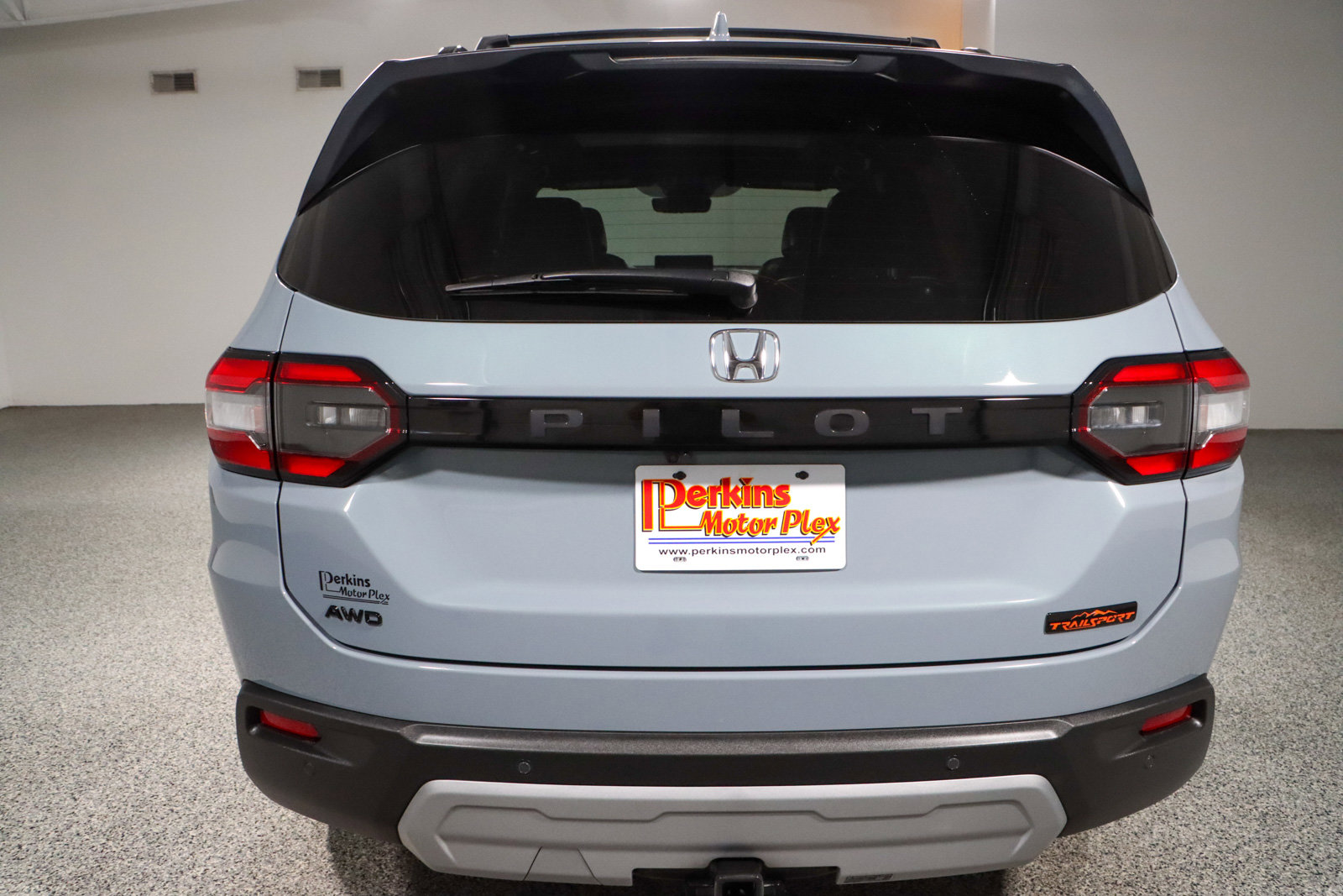 Used 2024 Honda Pilot TrailSport image 8