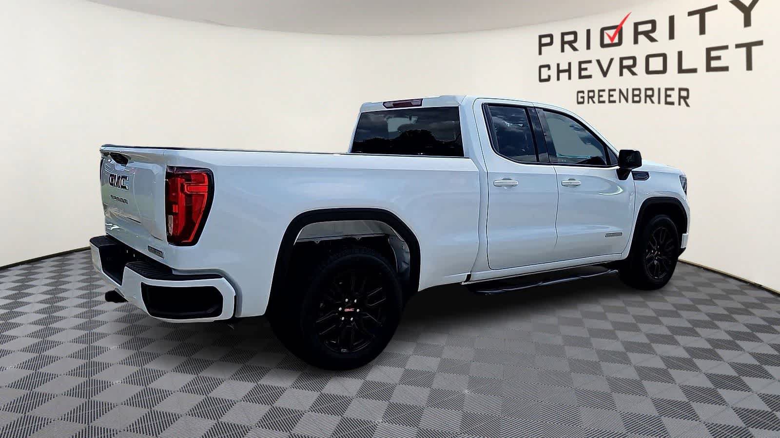 Used 2023 GMC Sierra 1500 Elevation RWD image 8