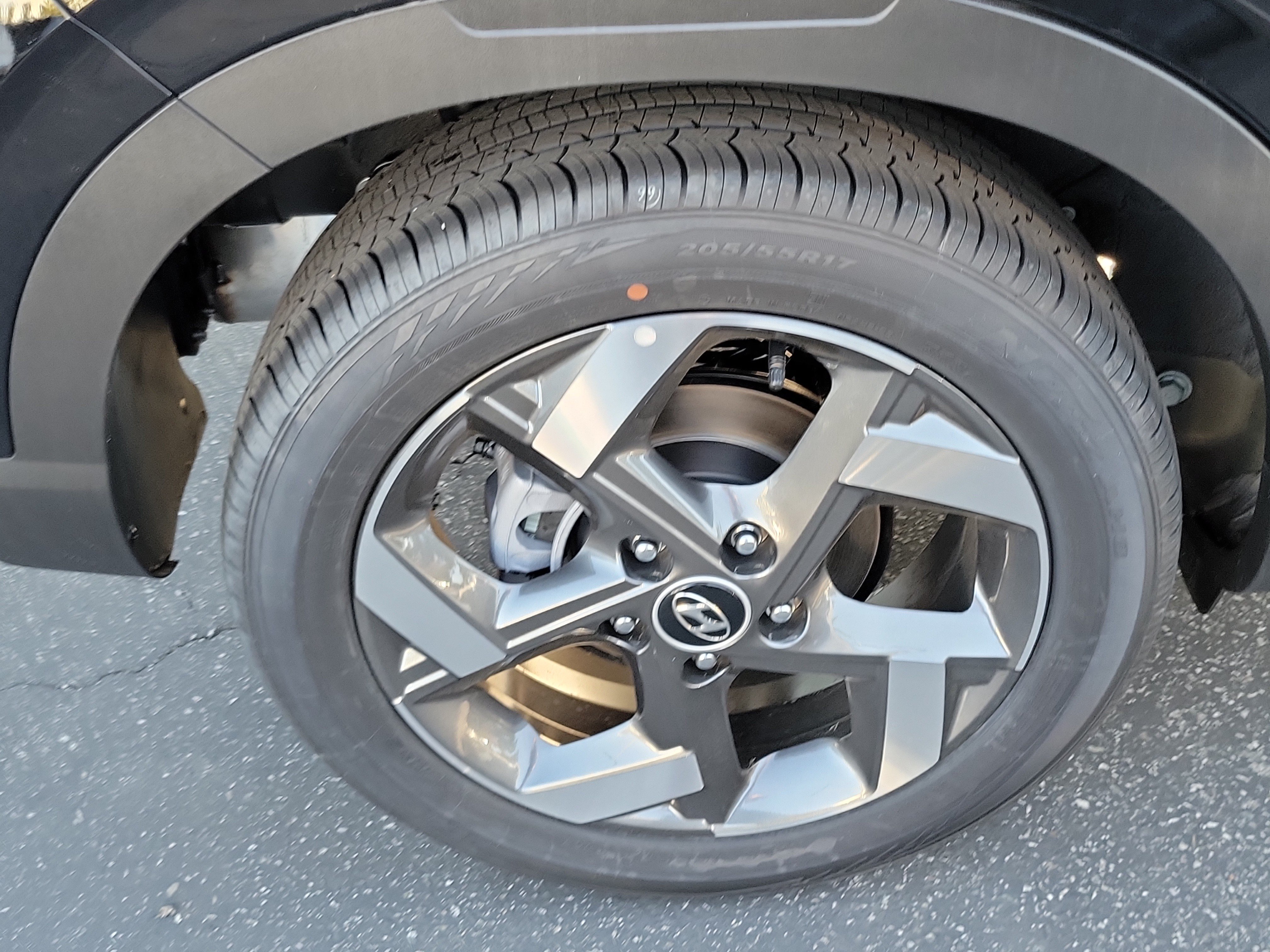 New 2026 Hyundai Venue SEL FWD image 17