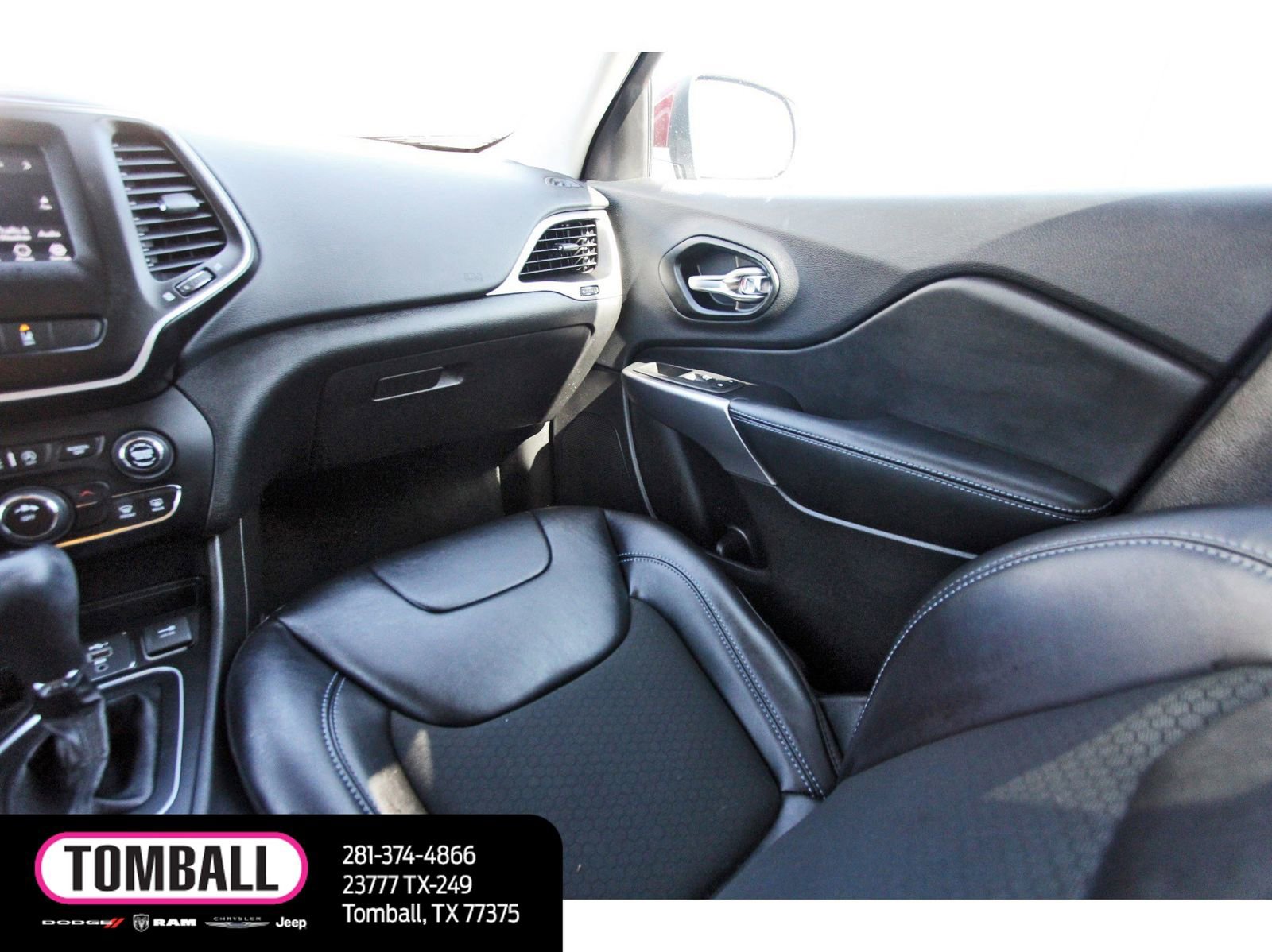 Used 2021 Jeep Cherokee Latitude Plus image 11