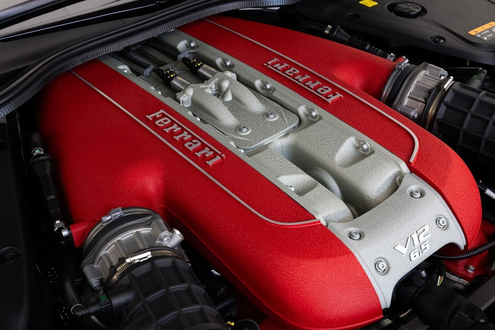 Used 2021 Ferrari 812 GTS RWD image 52
