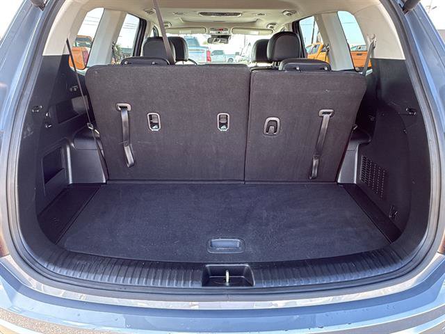Used 2025 Kia Telluride S image 12