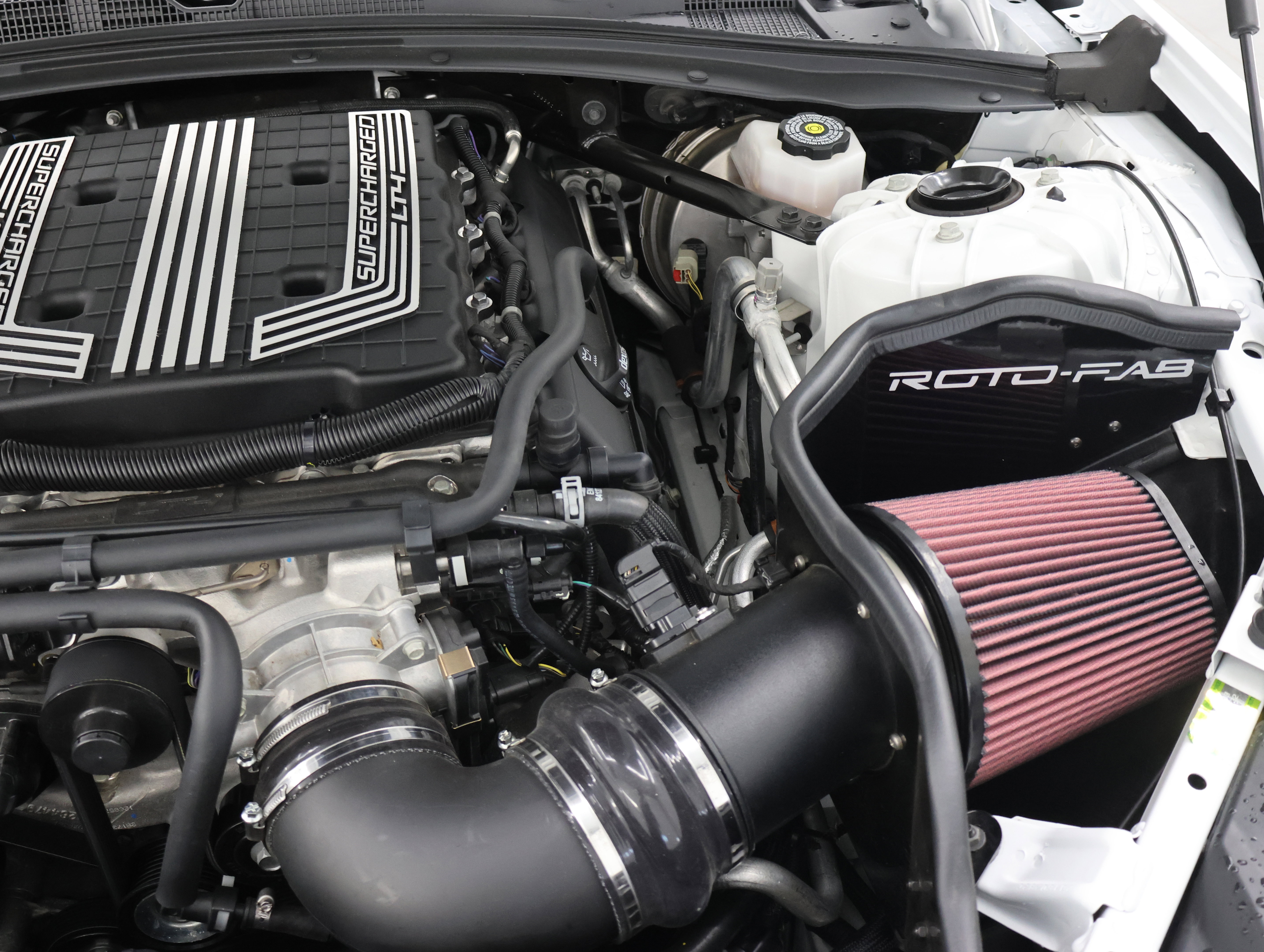 Used 2018 Chevrolet Camaro ZL1 RWD image 16