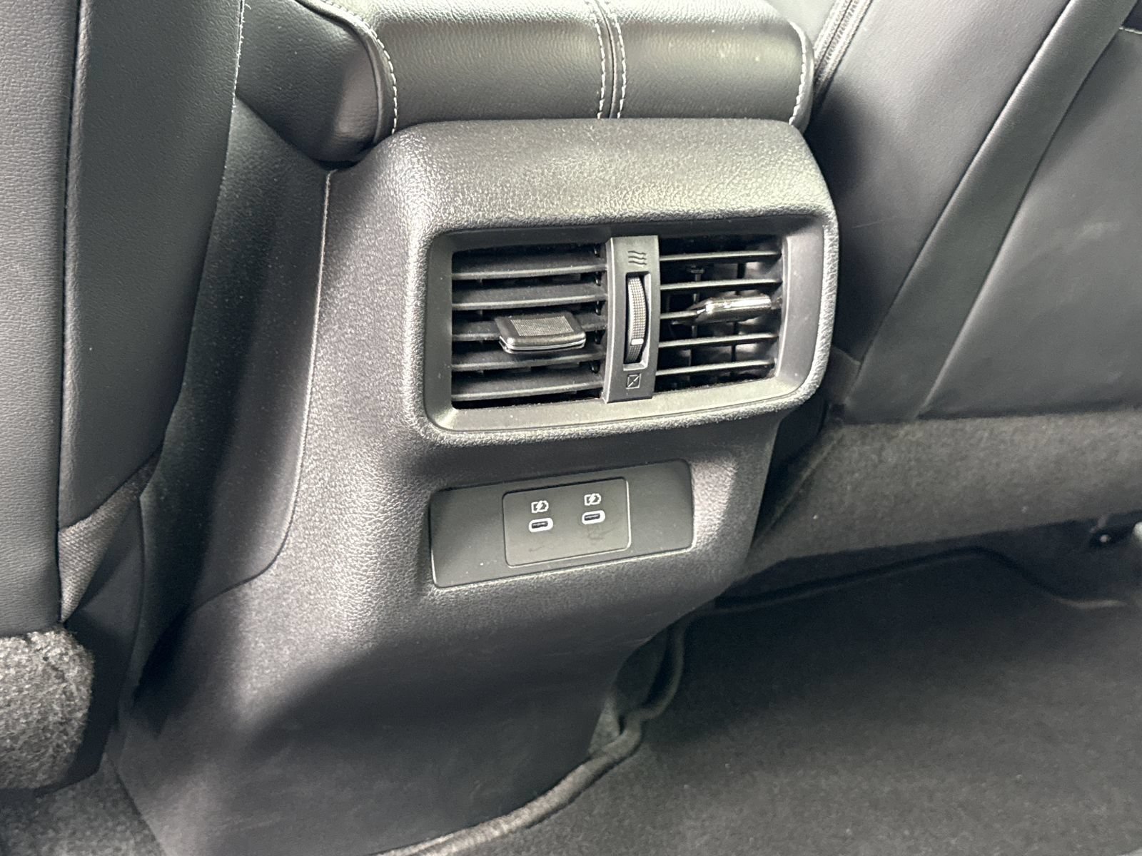Used 2026 Nissan Murano SL AWD/4WD image 11