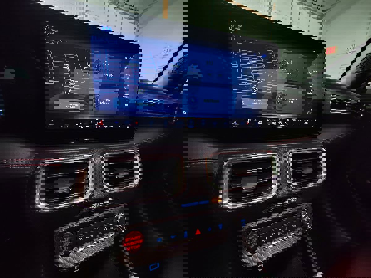 Used 2025 Ford Mustang GT Premium w/ GT Performance Package image 39