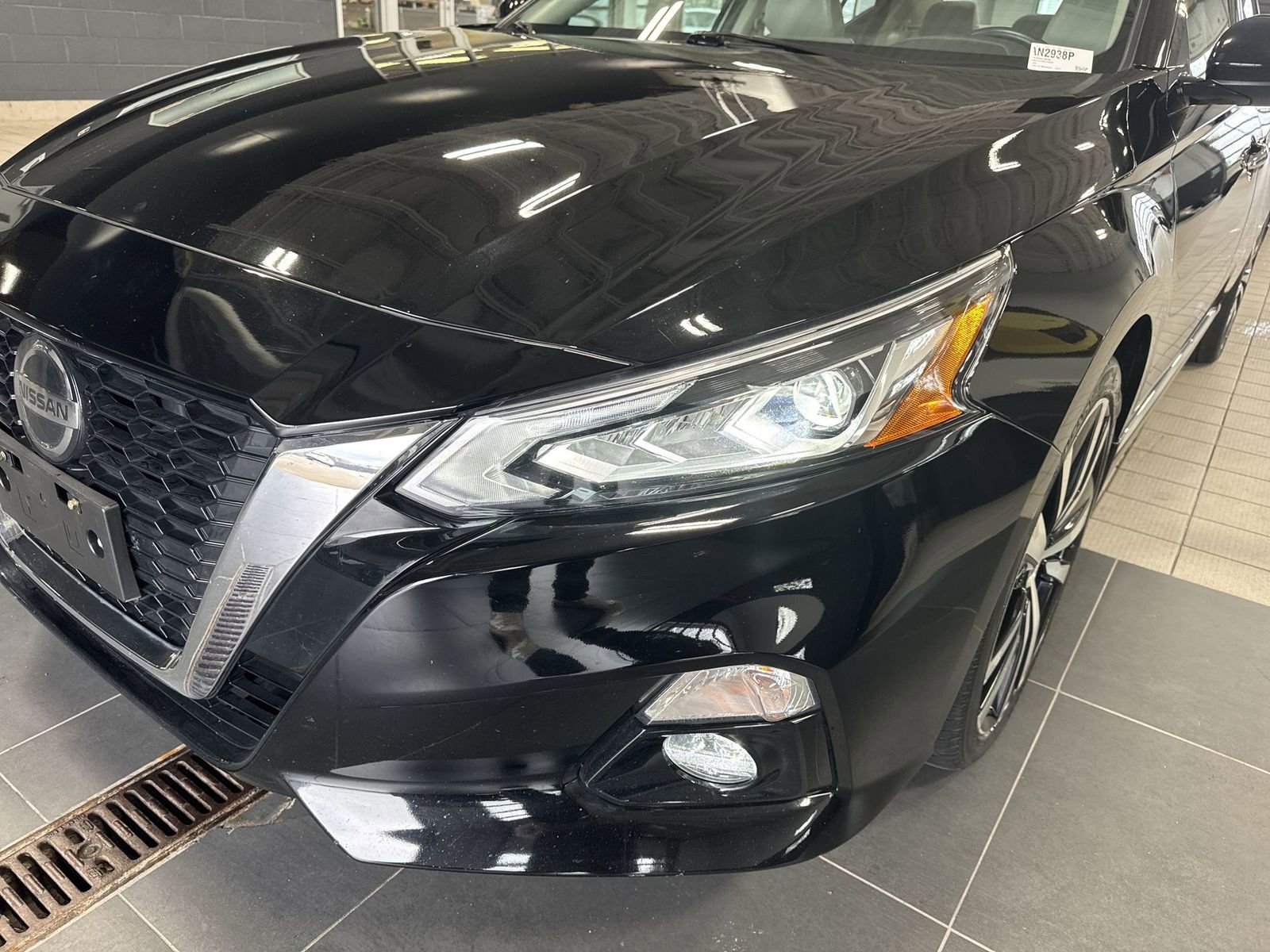 Certified 2019 Nissan Altima 2.5 Platinum AWD/4WD image 35
