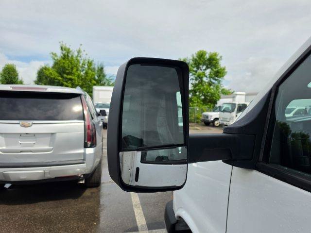 Used 2020 Chevrolet Express 3500 Extended w/ Power Convenience Package RWD image 26