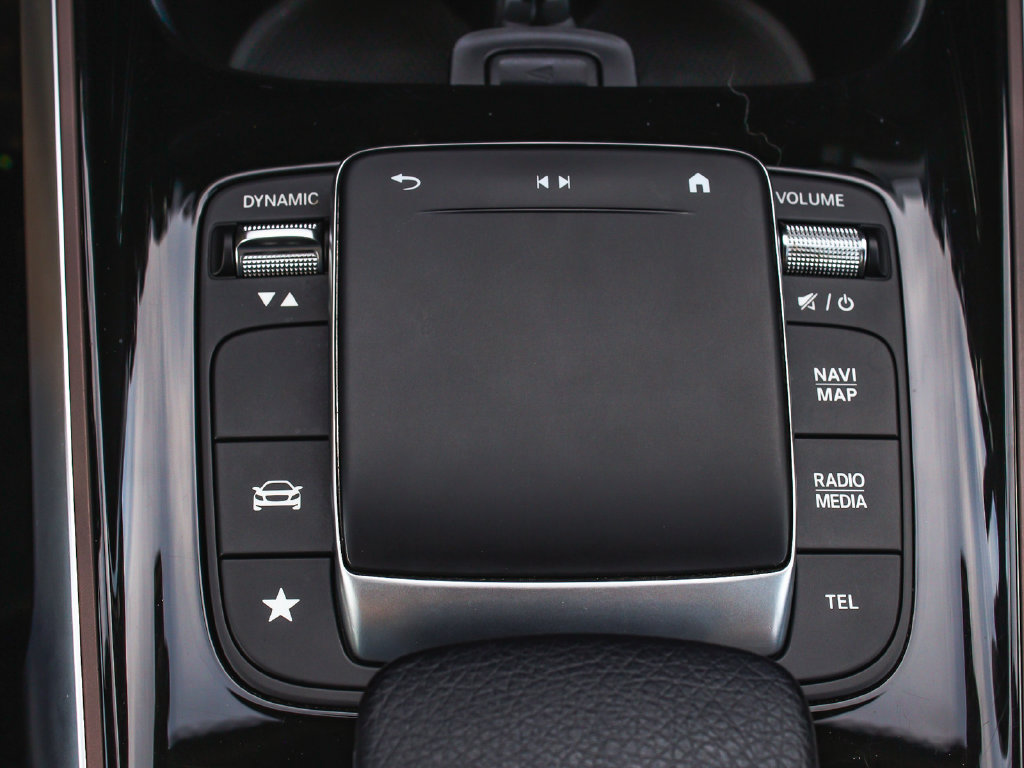 Used 2022 Mercedes-Benz GLB 250 4MATIC image 24