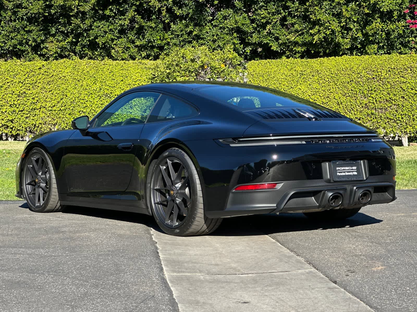 New 2026 Porsche 911 Carrera 4 GTS AWD/4WD image 3