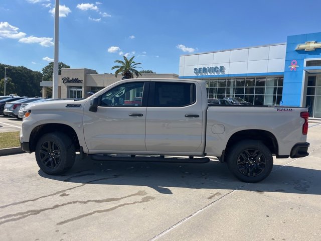 New 2026 Chevrolet Silverado 1500 Custom Trail Boss w/ LPO, Dark Essentials Package image 4