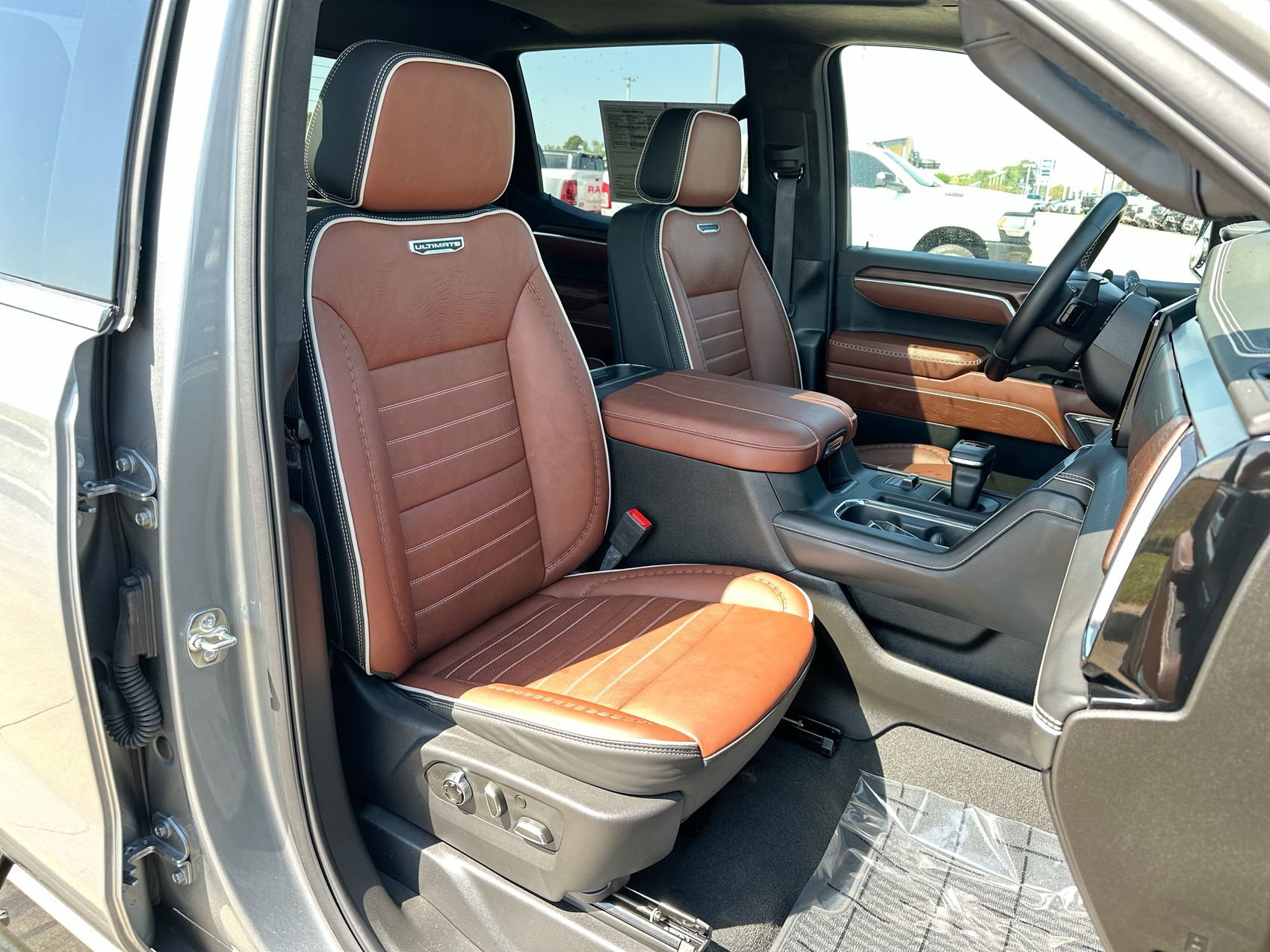 Used 2025 GMC Sierra 1500 Denali Ultimate AWD/4WD image 25