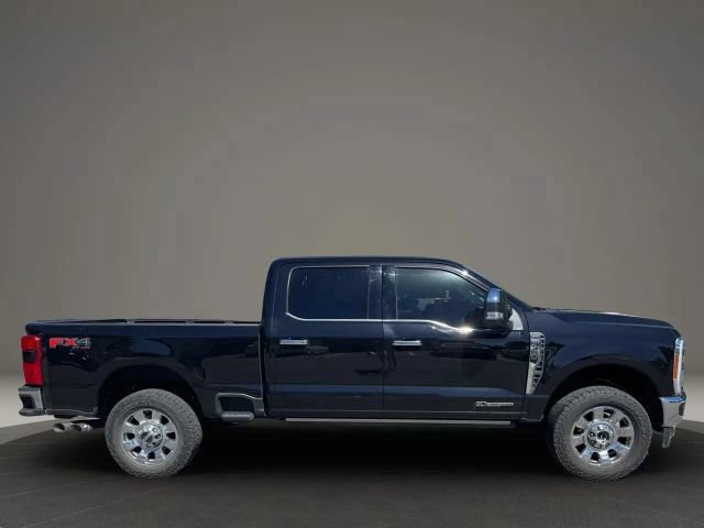 Used 2023 Ford F350 Lariat w/ Tow Technology Package AWD/4WD image 6