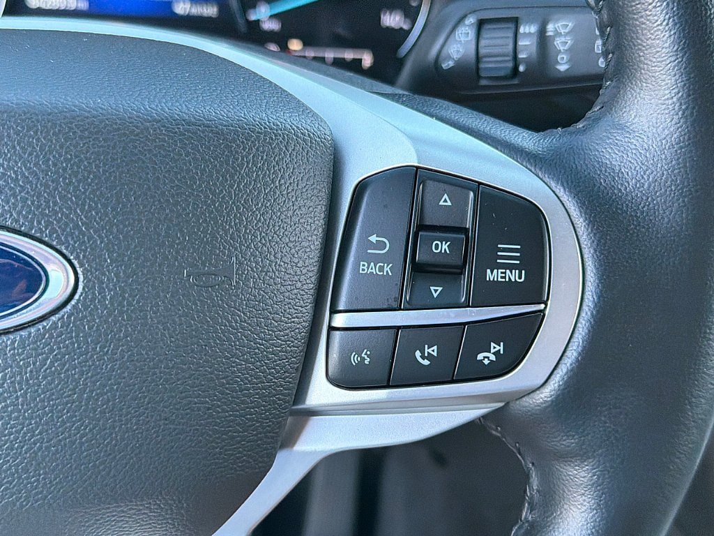Used 2022 Ford Explorer XLT AWD/4WD image 20