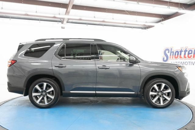Used 2023 Honda Pilot Touring image 15