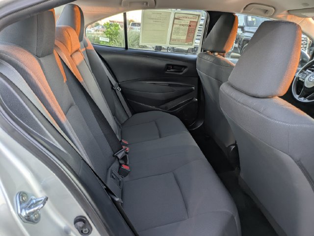 Used 2025 Toyota Corolla LE FWD image 28