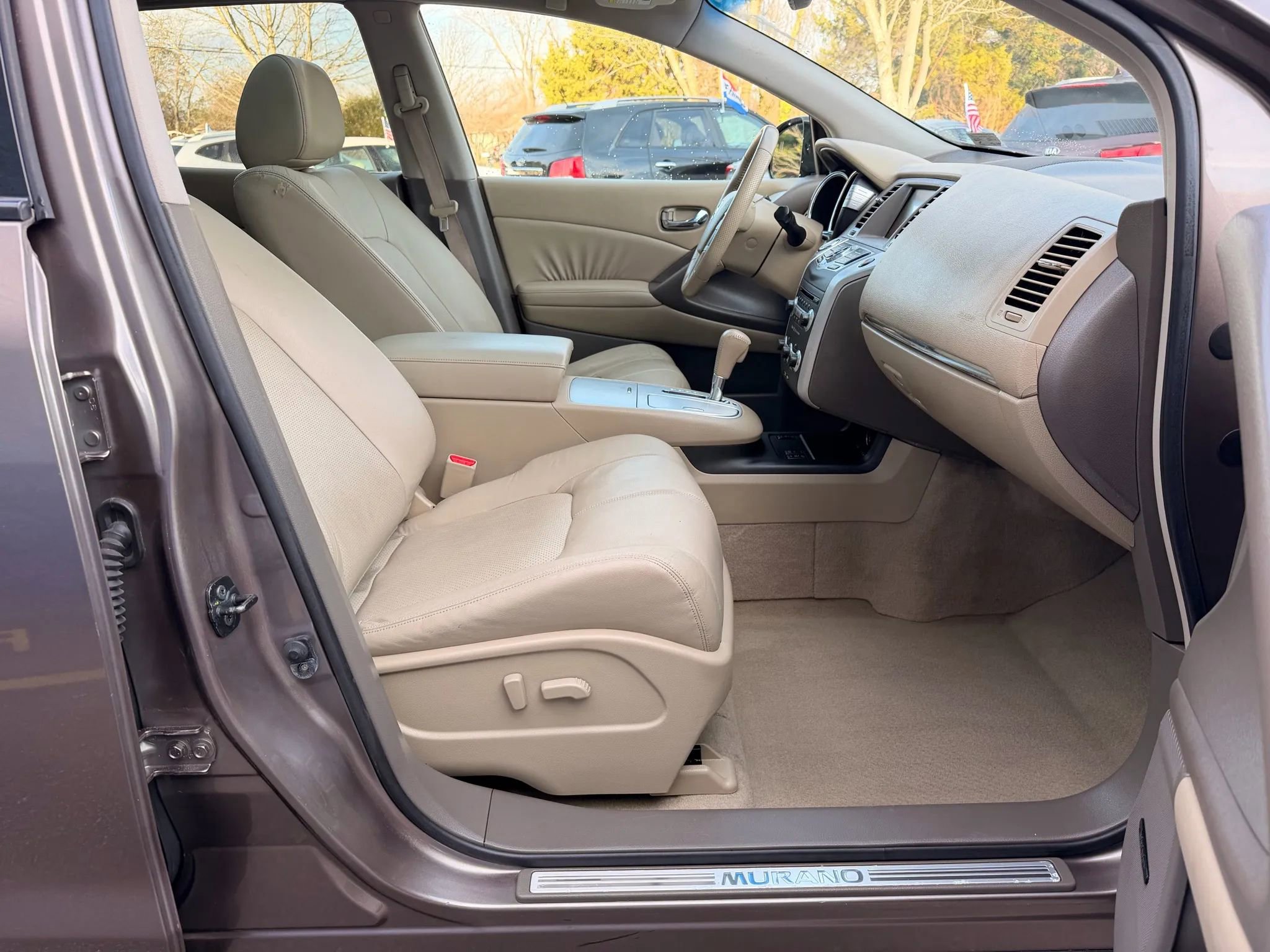 Used 2010 Nissan Murano SL w/ Leather Pkg image 15