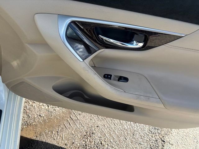 Used 2015 Nissan Altima 2.5 FWD image 9