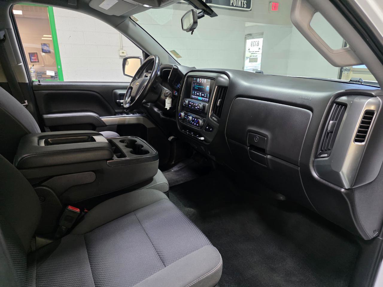 Used 2018 Chevrolet Silverado 1500 LT w/ All Star Edition image 25